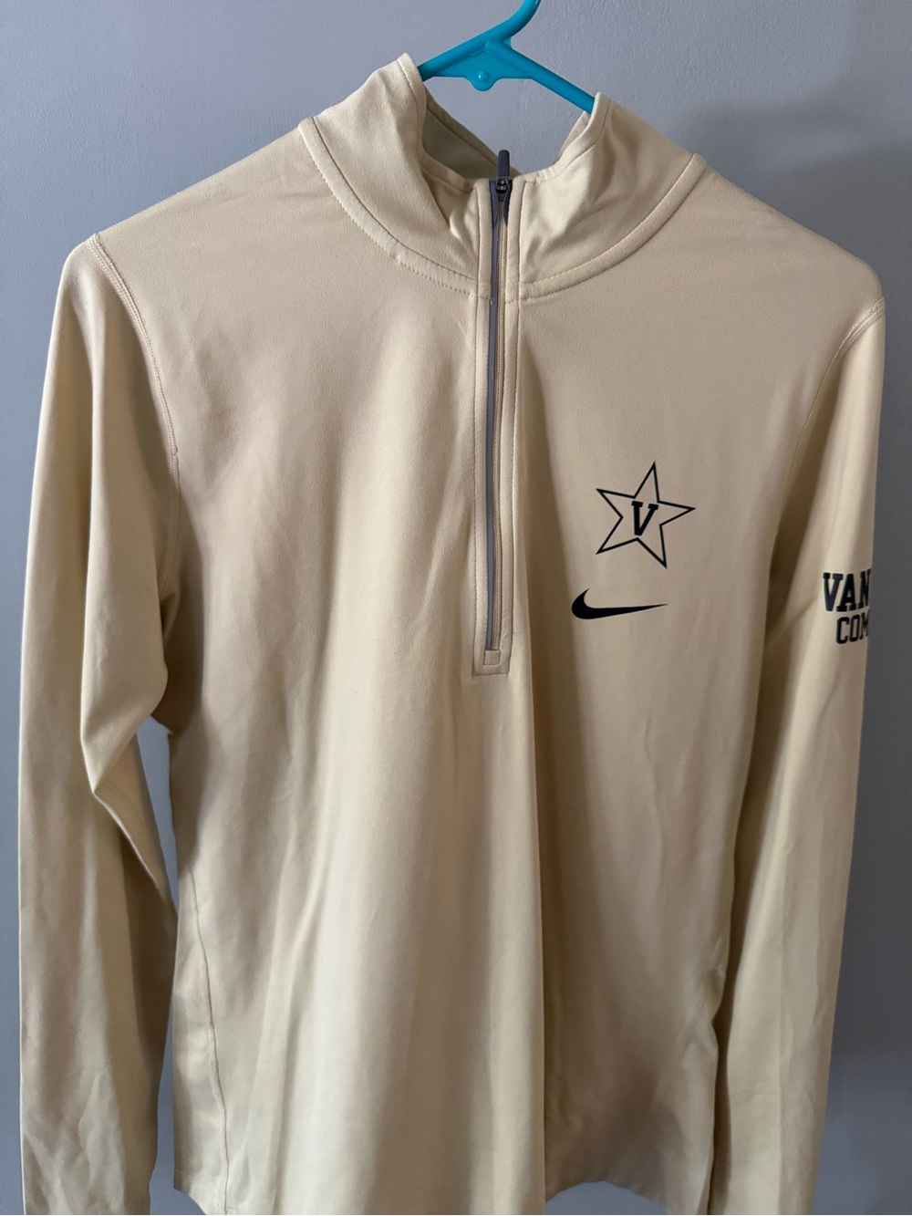 Women’s Nike Beige Long-Sleeve Quarter-Zip with Vanderbilt Logo